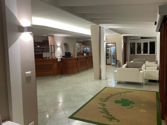 Hotel Il Quadrifoglio Cerignola Exterior foto